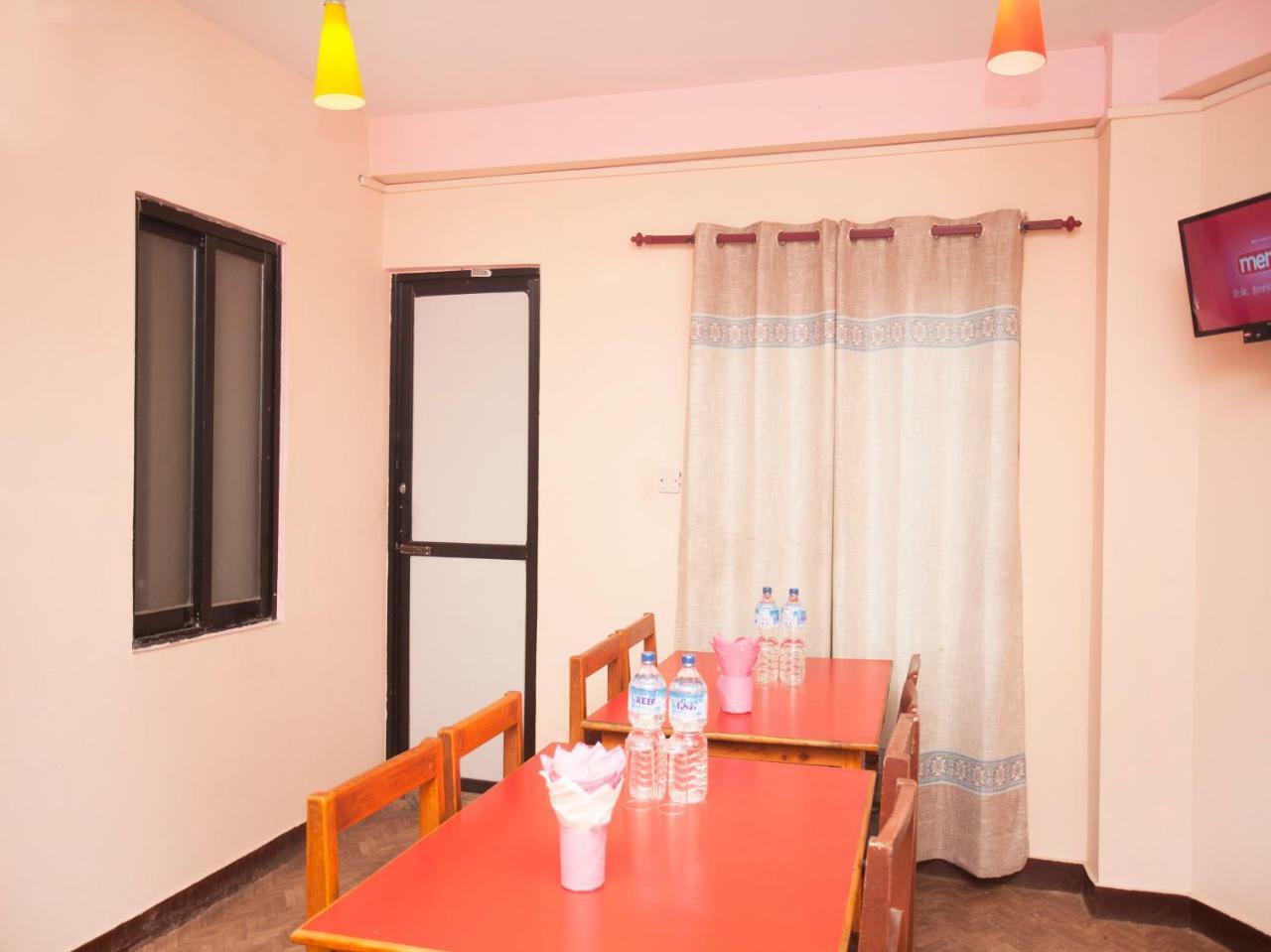 Tokha Oyo 341 Hotel Kusum Kohinoore المظهر الخارجي الصورة