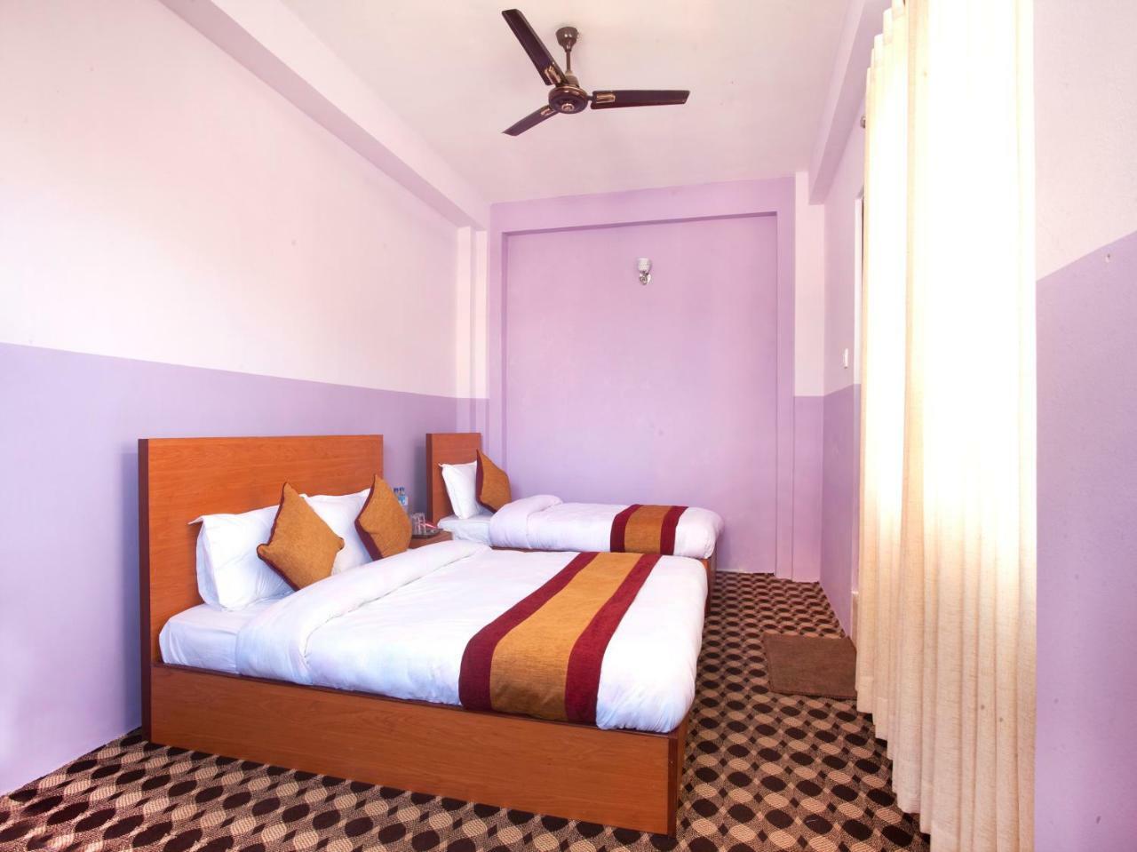 Tokha Oyo 341 Hotel Kusum Kohinoore المظهر الخارجي الصورة