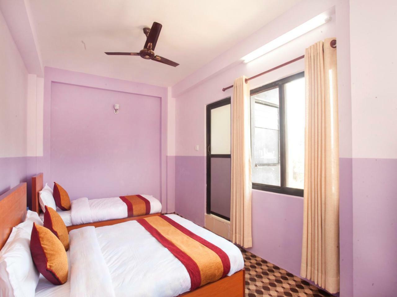 Tokha Oyo 341 Hotel Kusum Kohinoore المظهر الخارجي الصورة