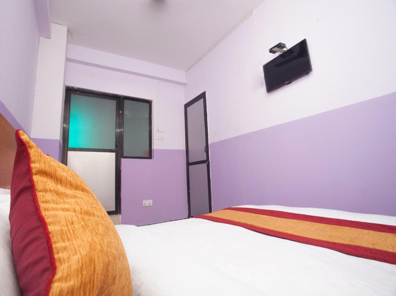 Tokha Oyo 341 Hotel Kusum Kohinoore المظهر الخارجي الصورة