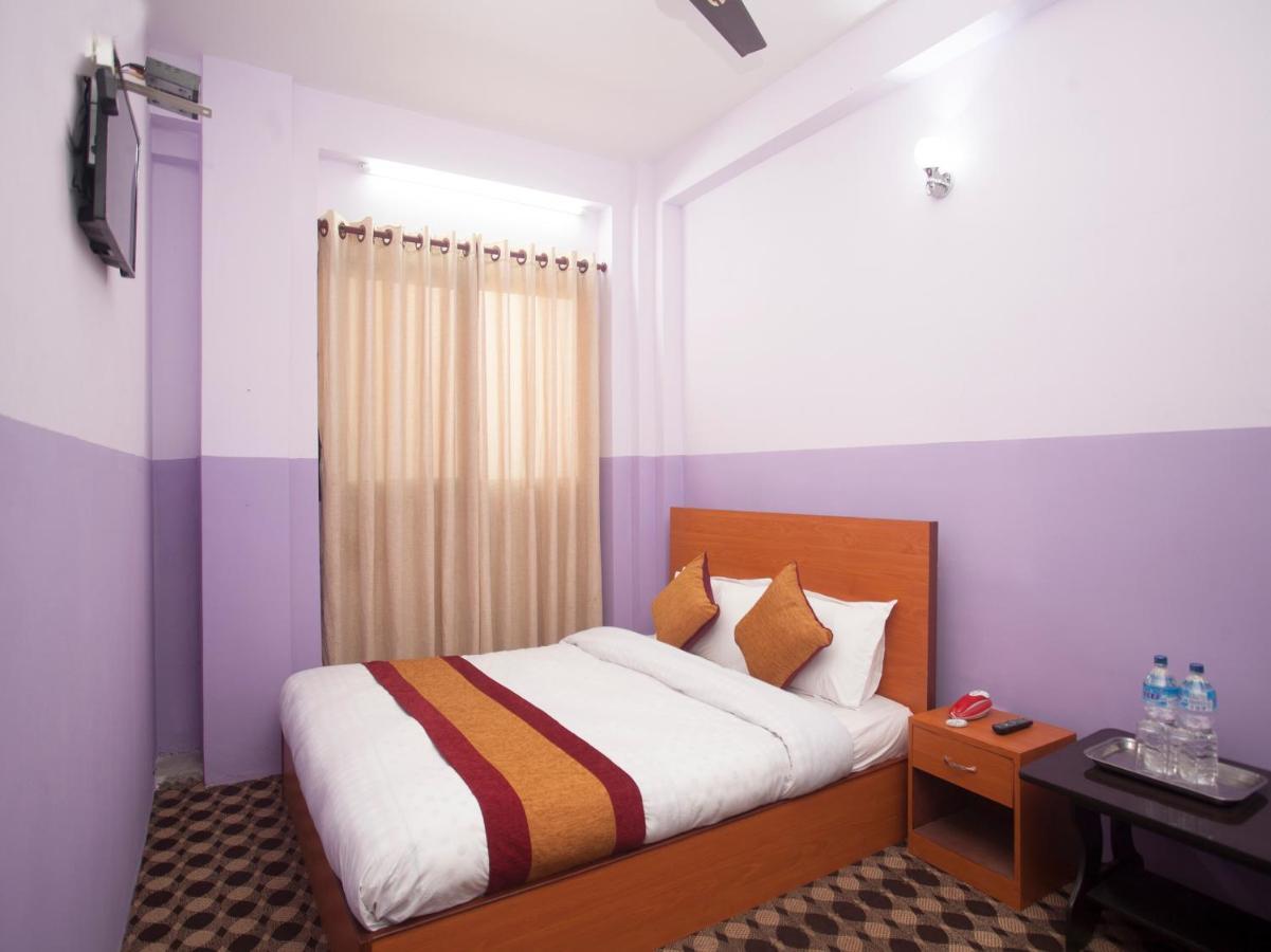 Tokha Oyo 341 Hotel Kusum Kohinoore المظهر الخارجي الصورة